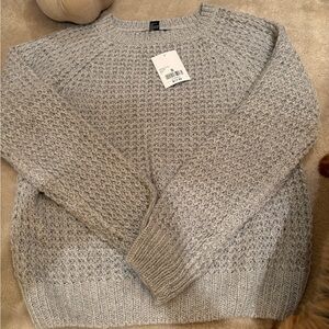Forever 21 knit Light Gray Textured Sweater